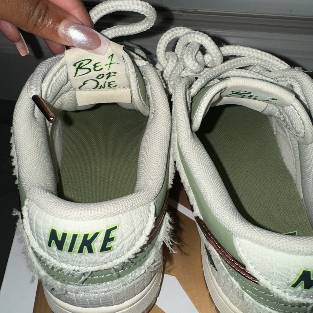 Kyler Murray Nike Shoes View 3